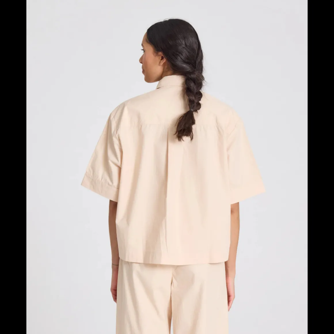 gai_lisva_astrid_ss_shirt_2.webp Gai Lisva Astrid S/S Shirt Poplin