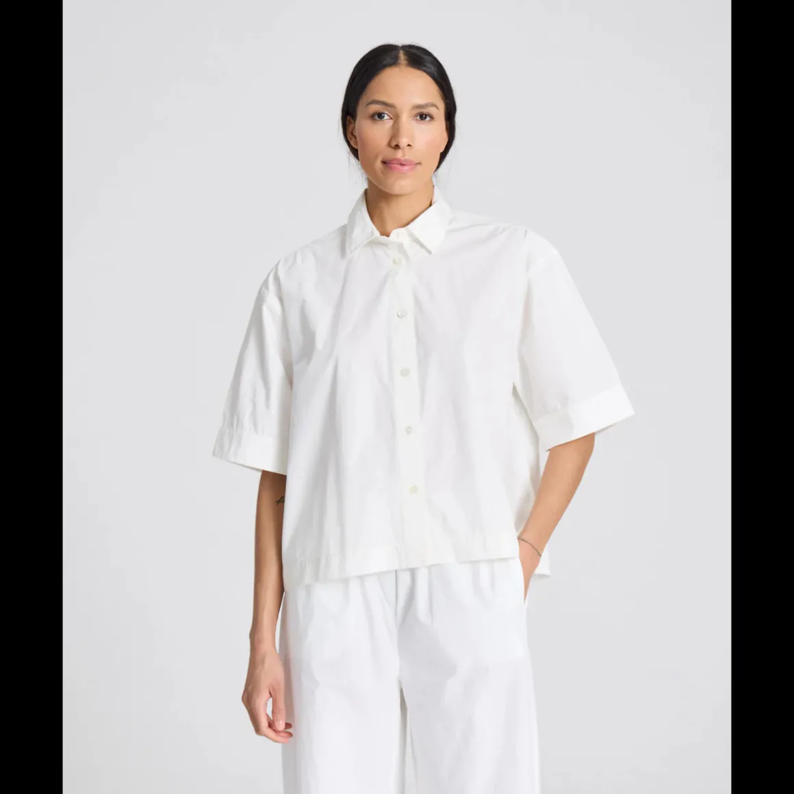 gai_lisva_astrid_ss_shirt_4.webp Gai Lisva Astrid S/S Shirt Poplin