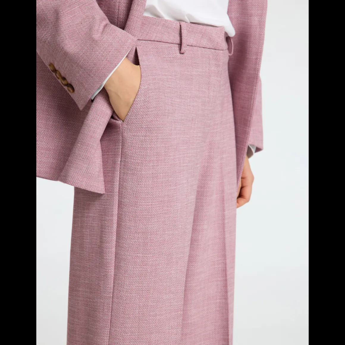 selected_femme_rae_eliana_2.webp Selected Femme Rae Eliana Wide Pant